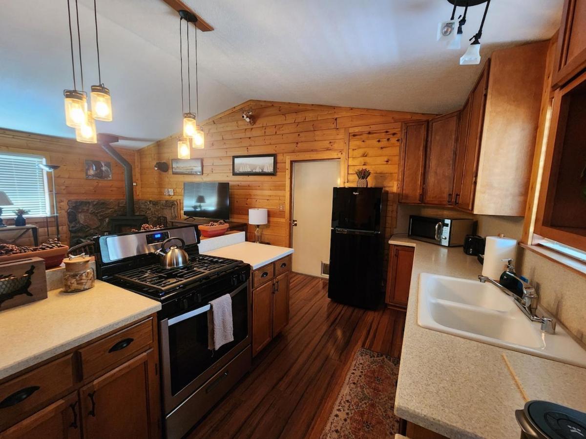Bear Escapes II Affordable Luxury Cabin Sugarloaf 외부 사진