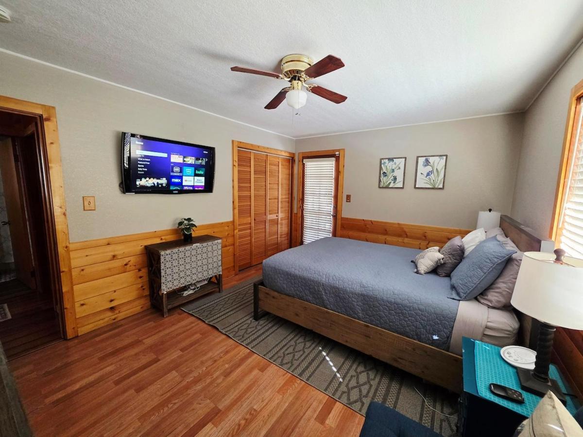 Bear Escapes II Affordable Luxury Cabin Sugarloaf 외부 사진